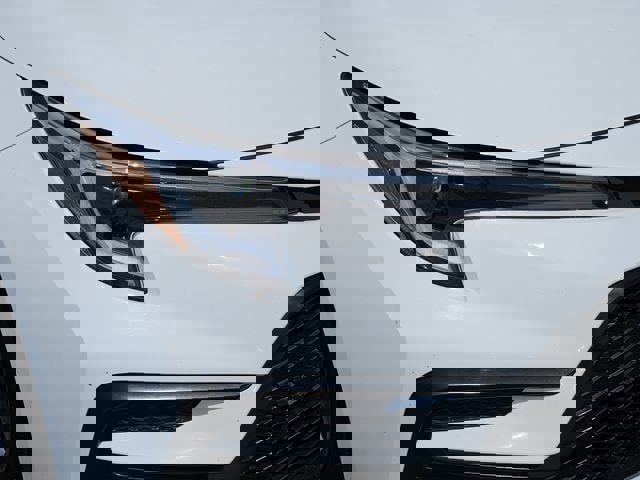 Used 2024 Toyota Corolla SE image 8