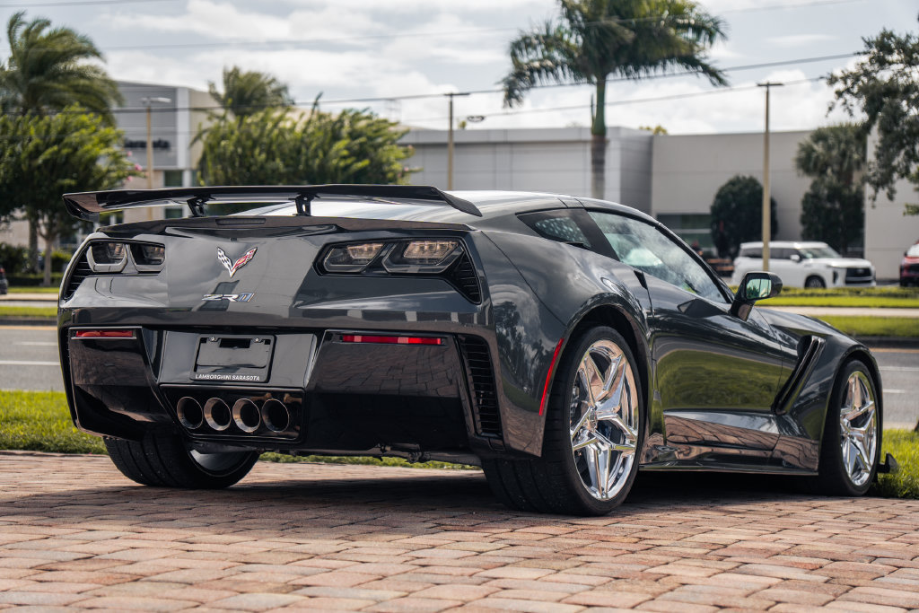 Used 2019 Chevrolet Corvette ZR1 RWD image 5