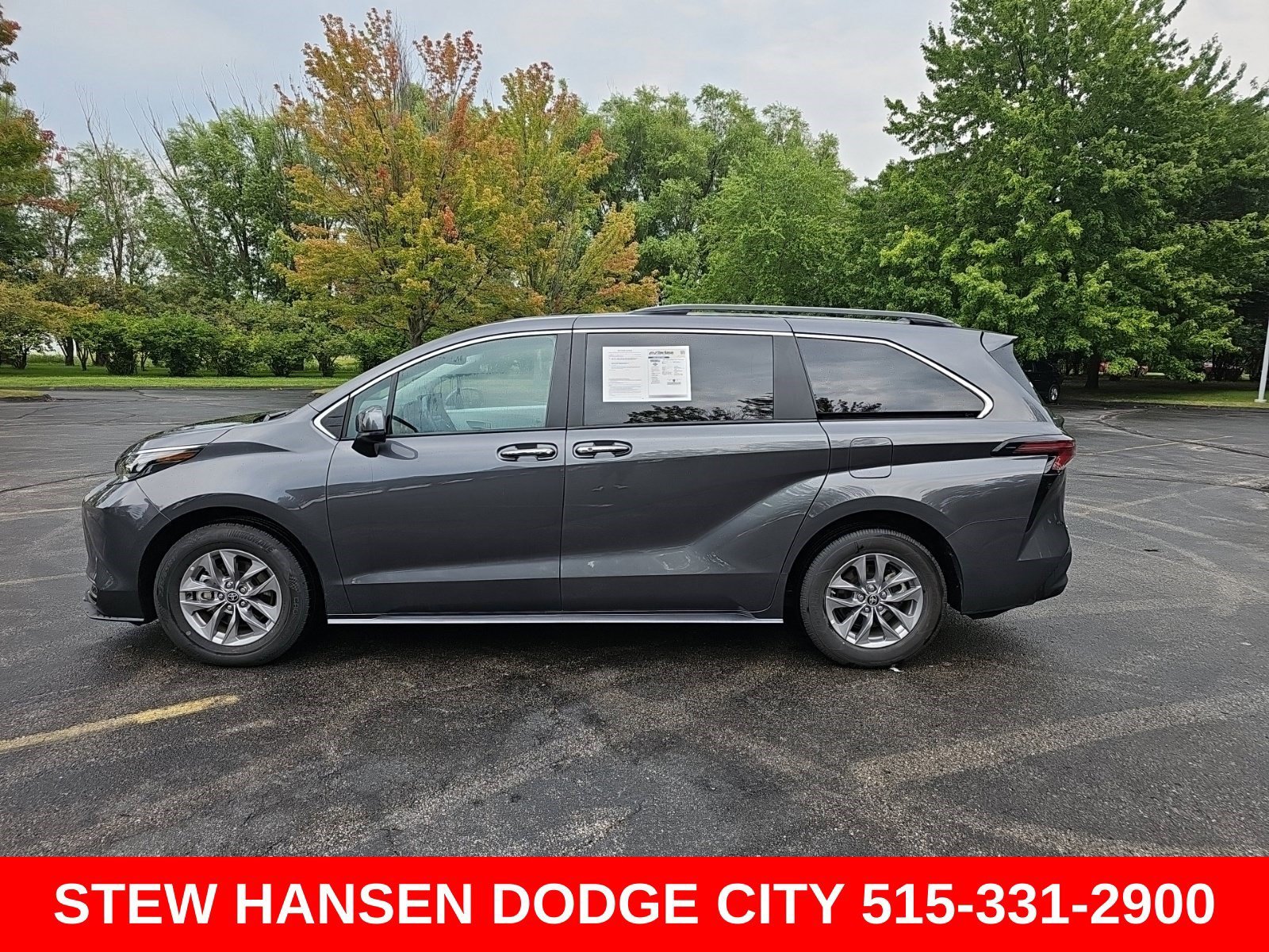 Used 2025 Toyota Sienna XLE