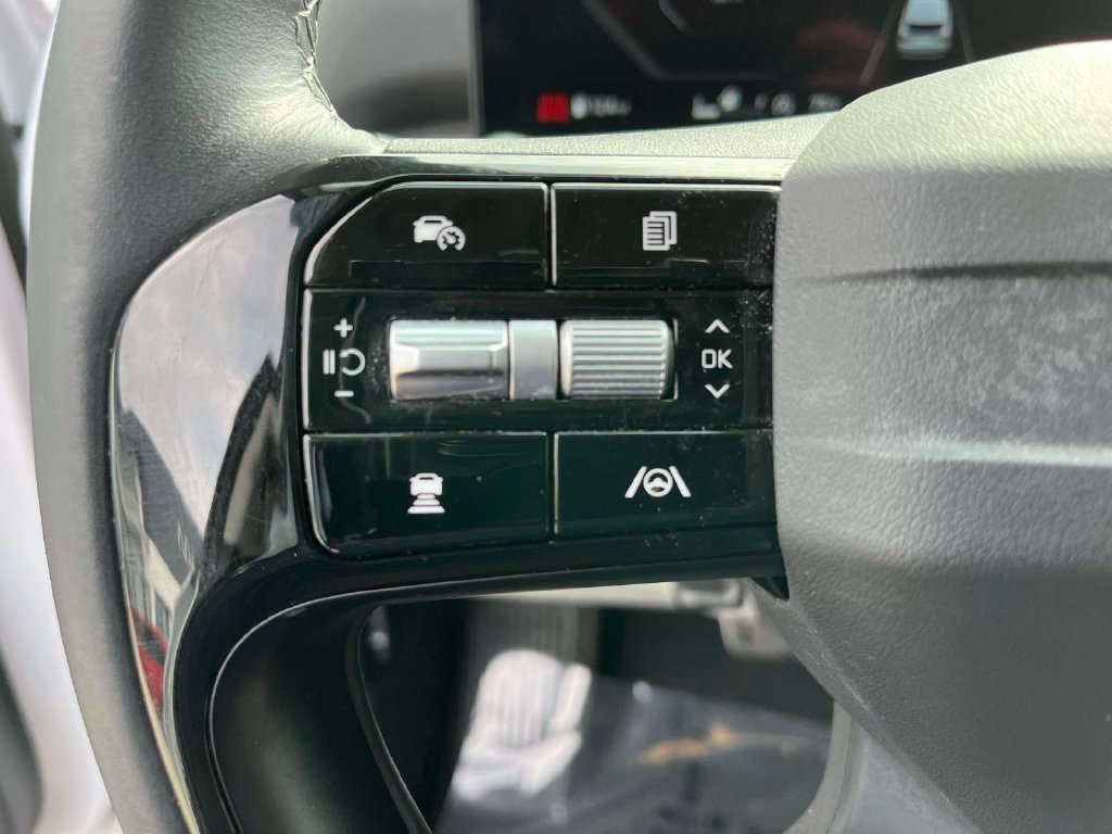 Used 2026 Kia Sorento SX FWD image 20