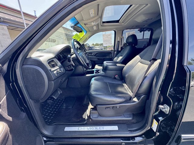 Used 2013 Chevrolet Silverado 1500 LTZ AWD/4WD image 9