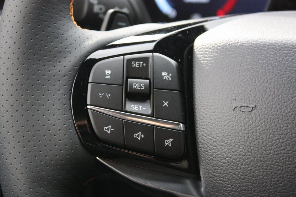 New 2026 Ford Explorer Tremor w/ Tremor Convenience Package image 24