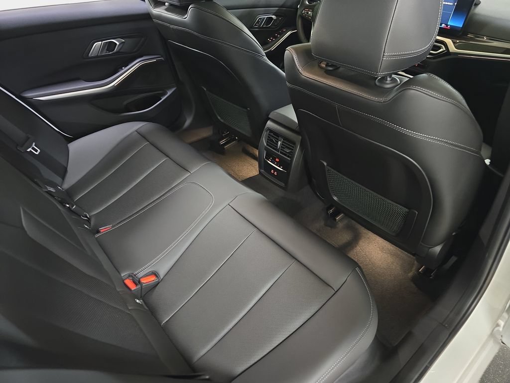 Certified 2023 BMW 330i Sedan w/ Driving Assistance Package RWD image 16