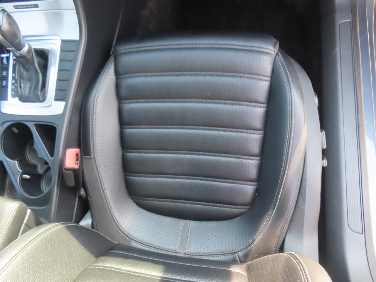 Used 2012 Volkswagen CC Lux Plus FWD image 41