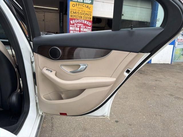 Used 2018 Mercedes-Benz C 300 Sedan image 16