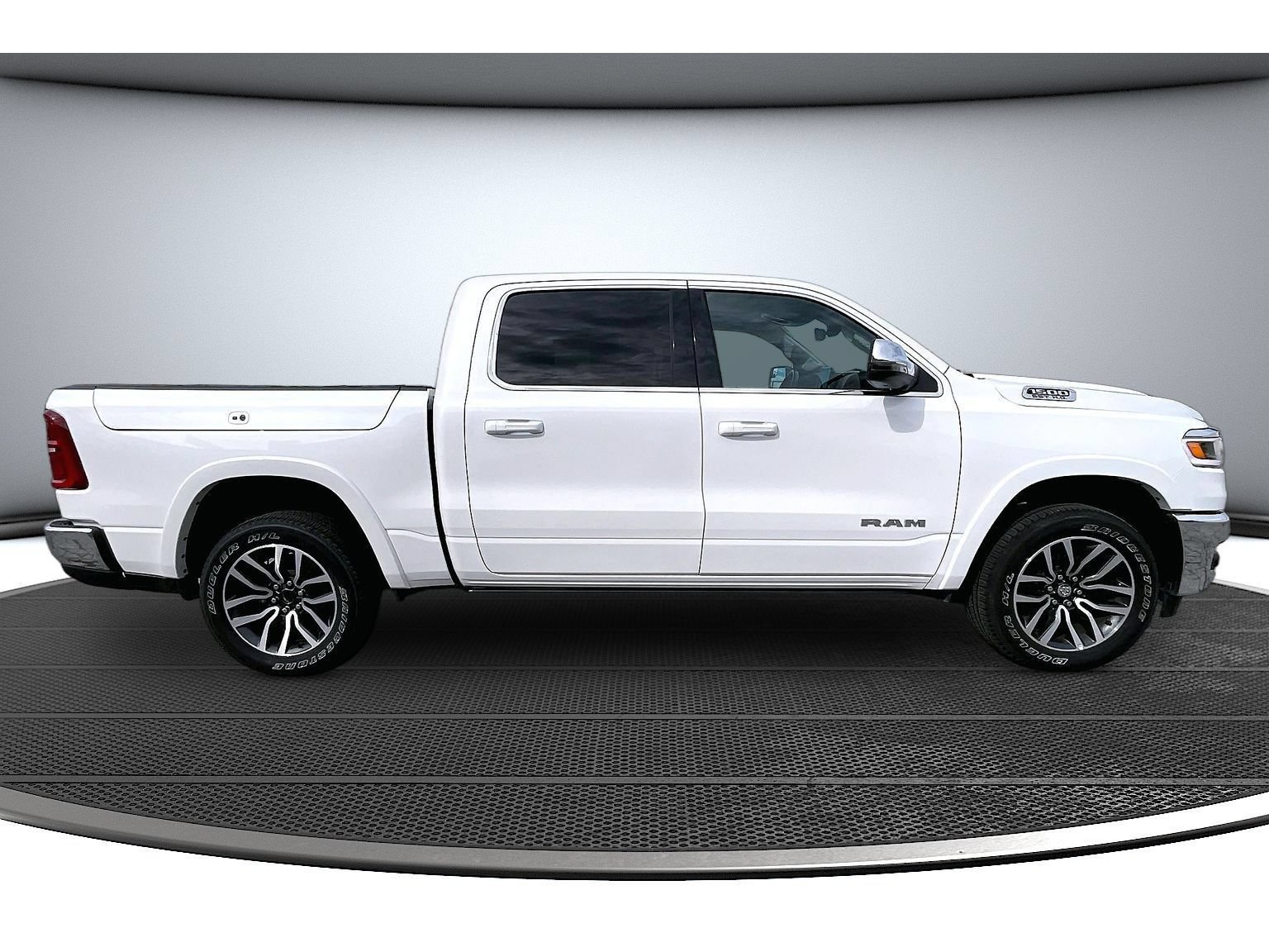 Certified 2025 RAM 1500 Limited AWD/4WD image 16