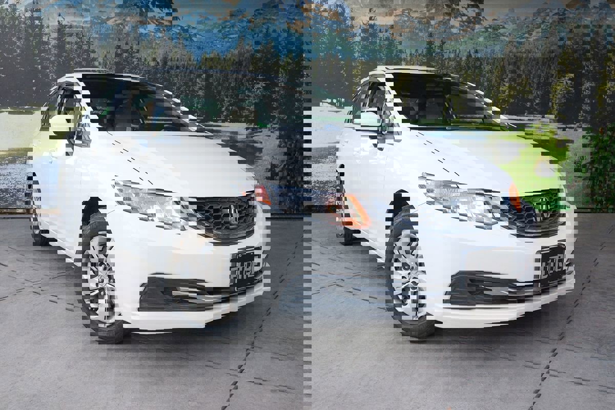 Used 2015 Honda Civic LX image 3