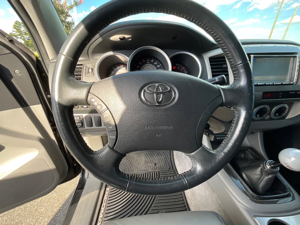 Used 2006 Toyota Tacoma X-Runner RWD image 17