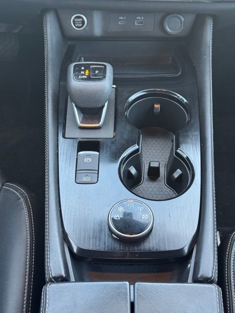 Used 2023 Nissan Rogue SL w/ SL Premium Package image 14