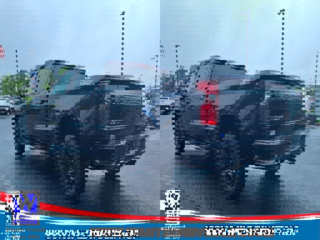 Used 2023 Chevrolet Silverado 1500 LT Trail Boss w/ Protection Package image 5