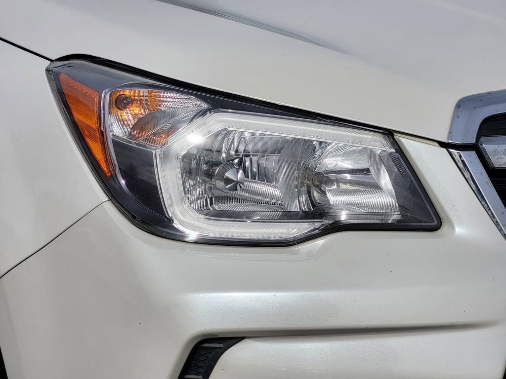 Used 2016 Subaru Forester 2.0XT Touring w/ Eyesight & Navigation System image 28