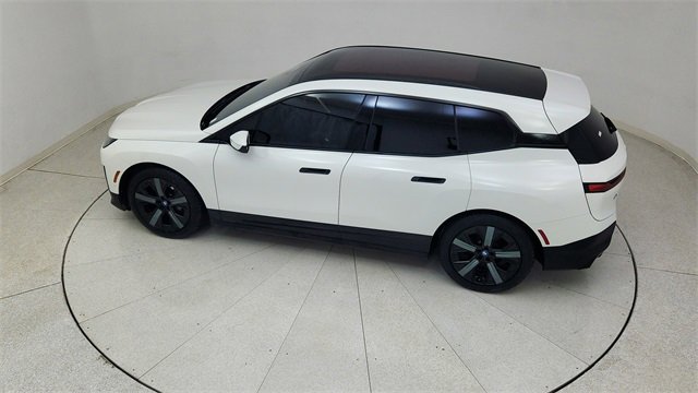 Used 2022 BMW iX xDrive50 w/ Premium Package image 78