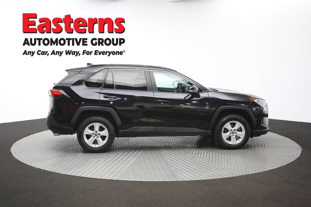 Used 2021 Toyota RAV4 XLE AWD/4WD image 43