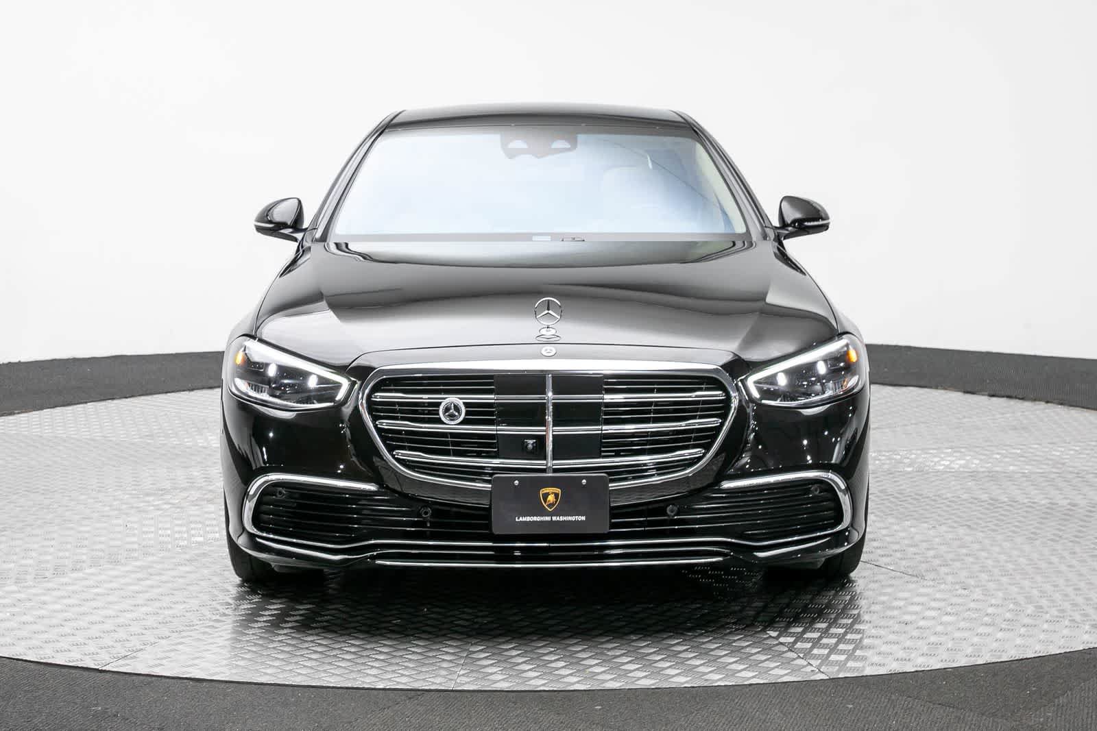 Used 2022 Mercedes-Benz S 580 4MATIC Sedan w/ Rear Seat Package image 6