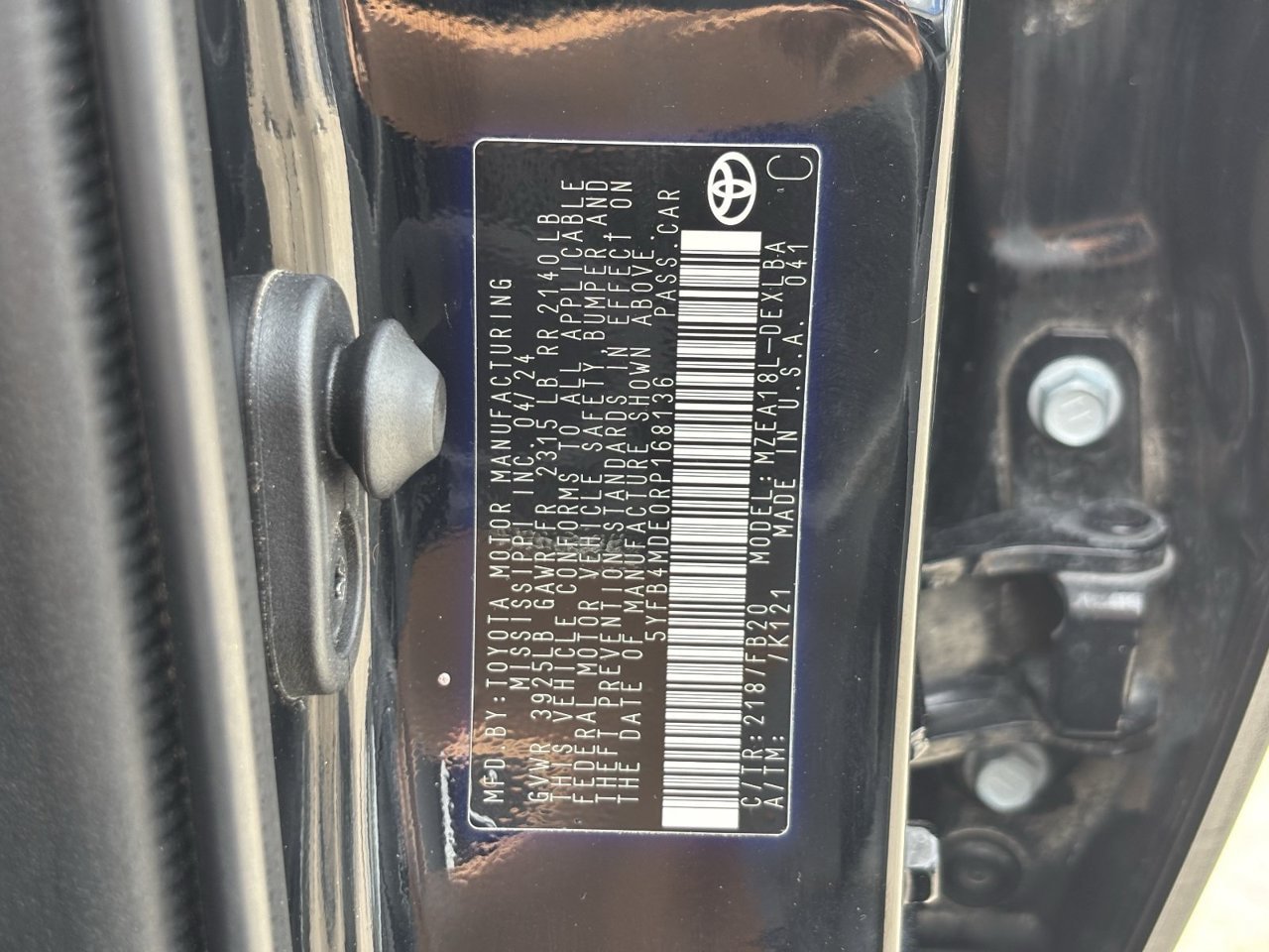 Used 2024 Toyota Corolla LE FWD image 30