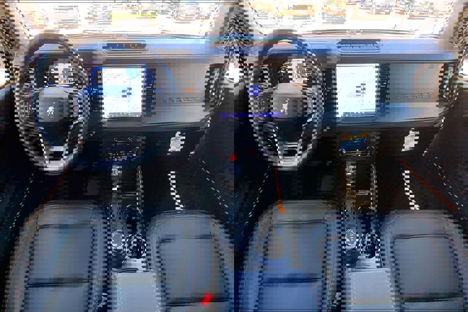 Certified 2024 Ford Bronco Badlands image 16