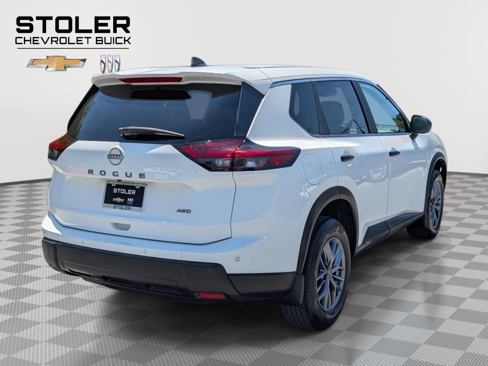 Used 2024 Nissan Rogue S AWD/4WD image 5