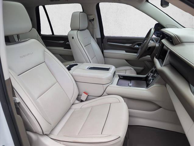 Used 2022 GMC Yukon Denali w/ Max Trailering Package AWD/4WD image 30