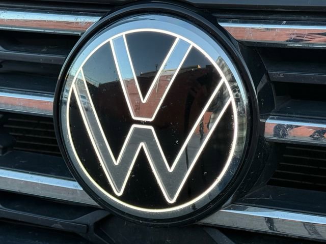 Used 2024 Volkswagen Atlas SE image 8
