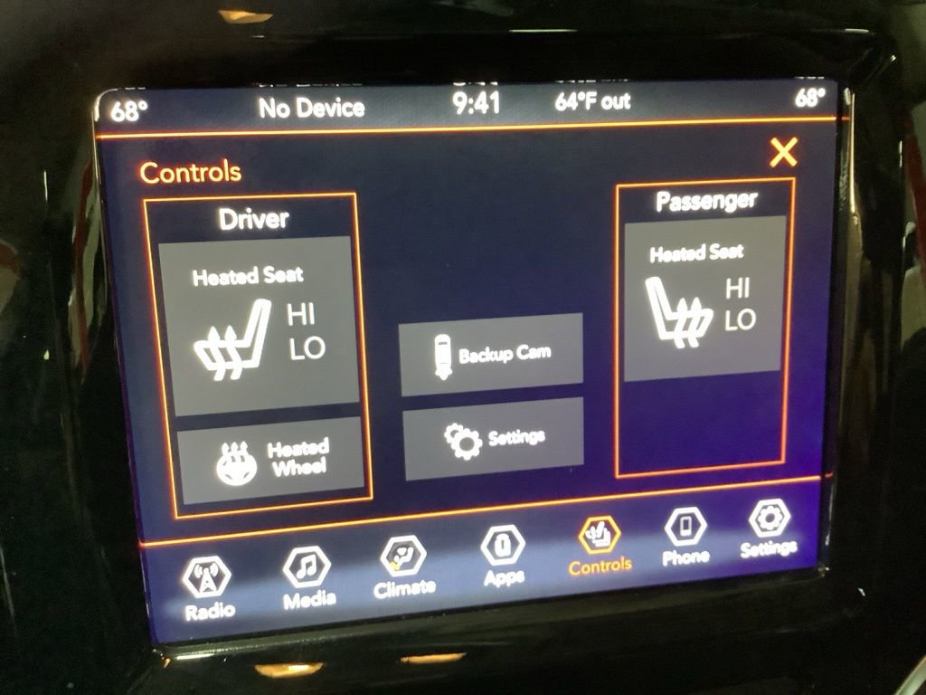 Used 2019 Jeep Cherokee Limited image 39