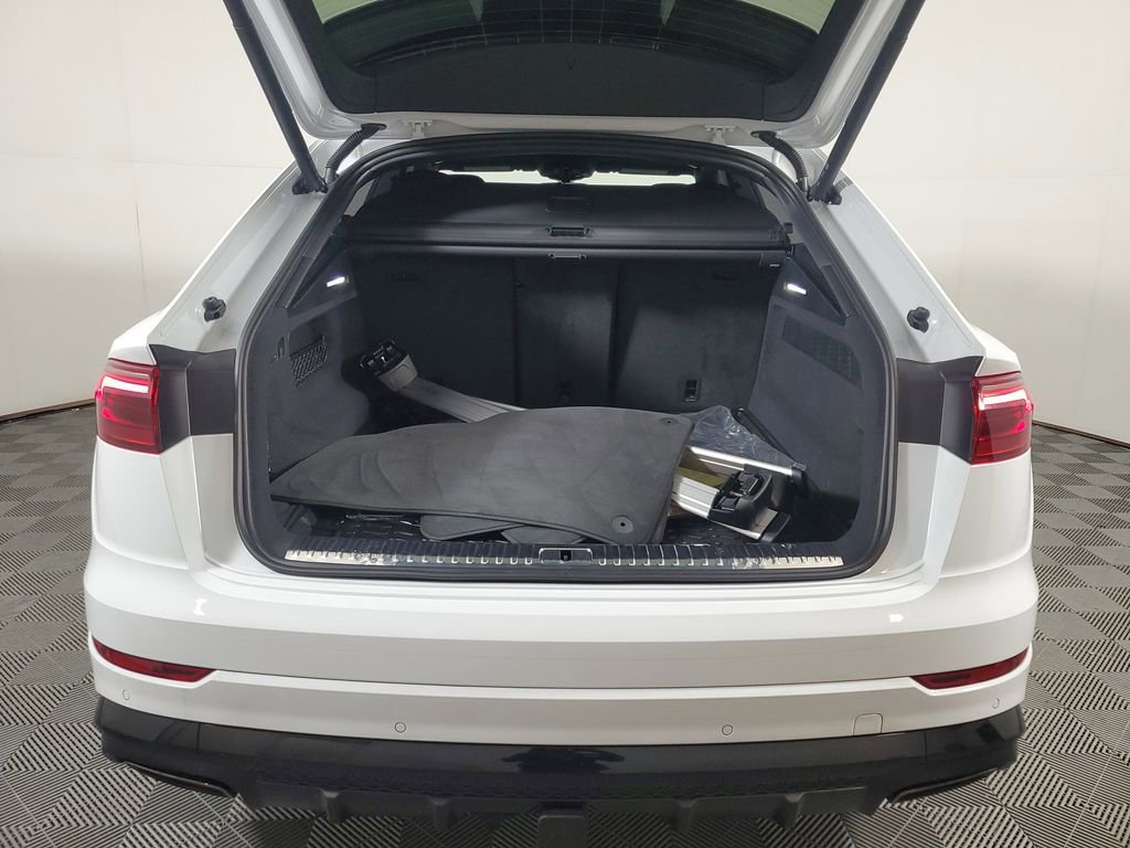 New 2026 Audi Q8 Premium Plus AWD/4WD image 9