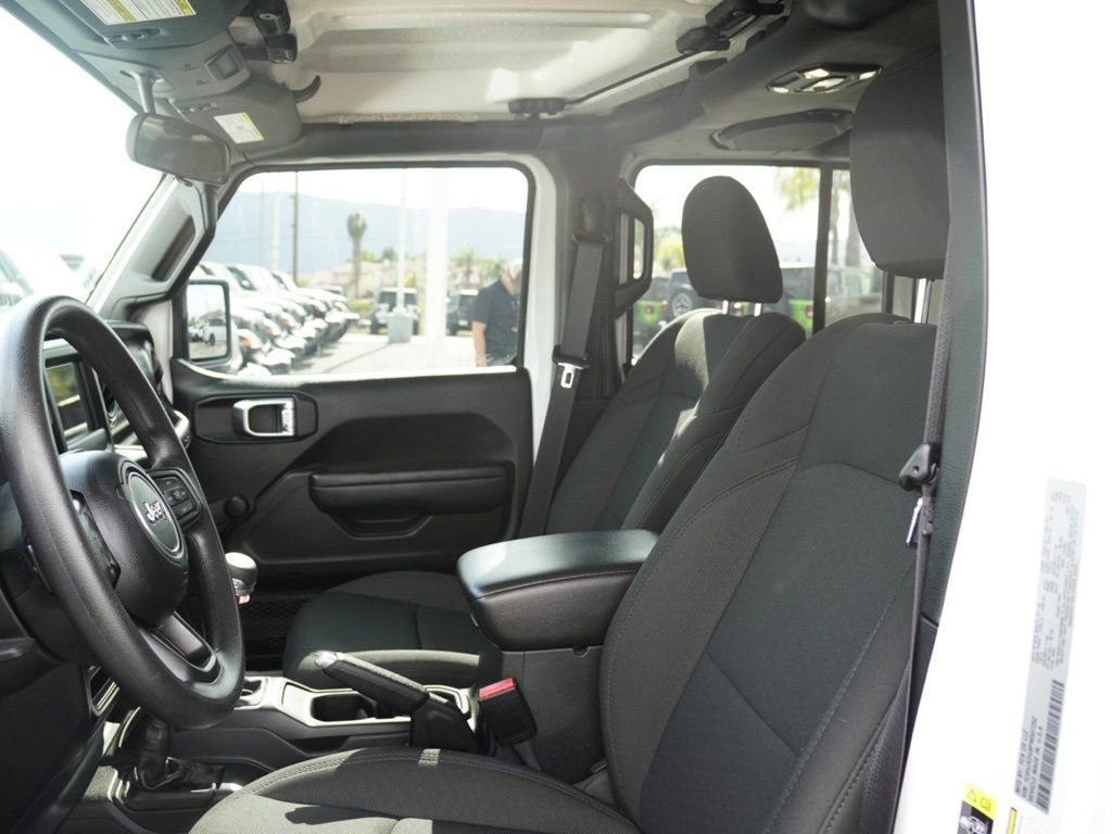 Used 2023 Jeep Wrangler Sport image 19
