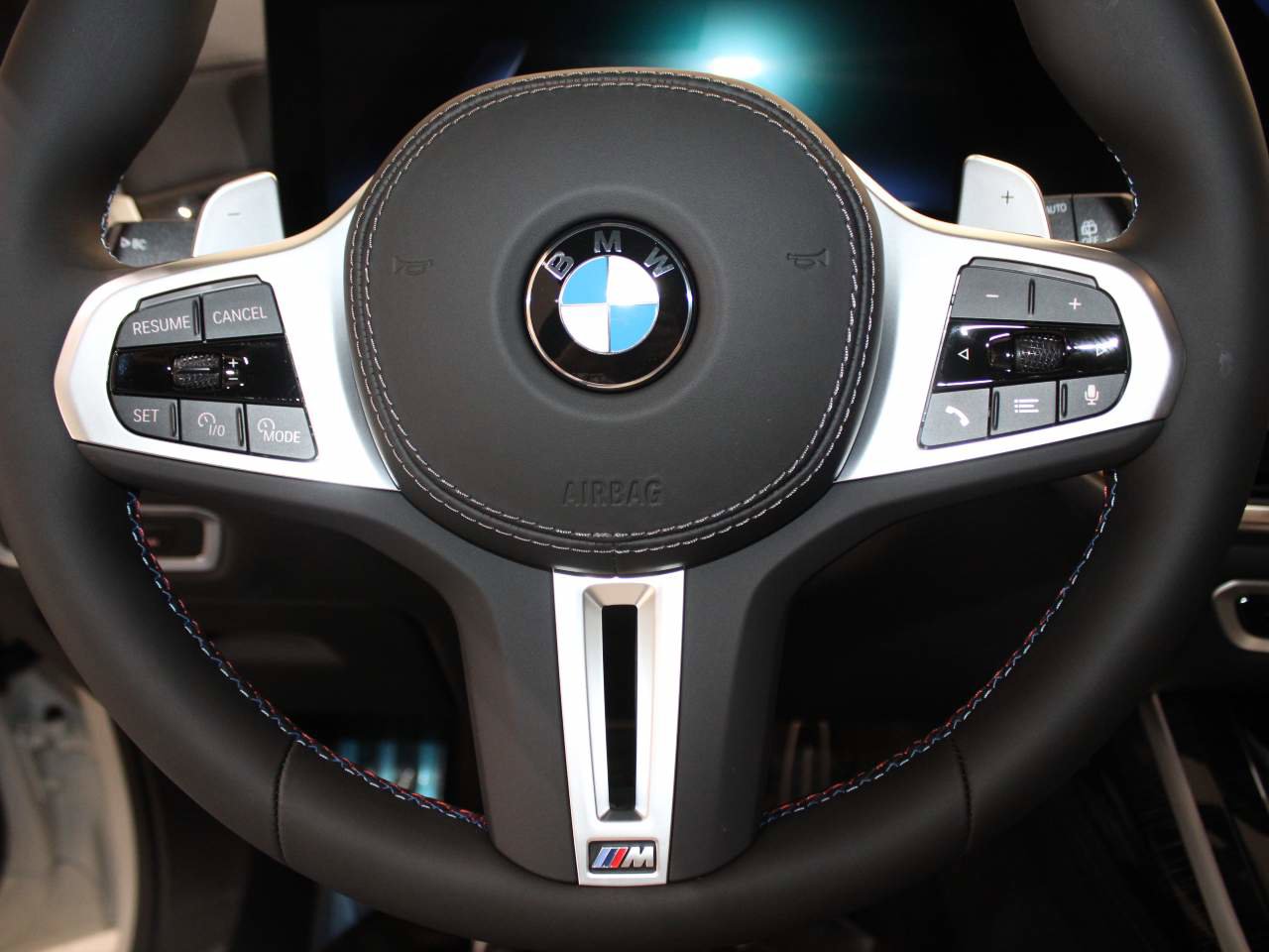 New 2026 BMW X7 M60i image 23