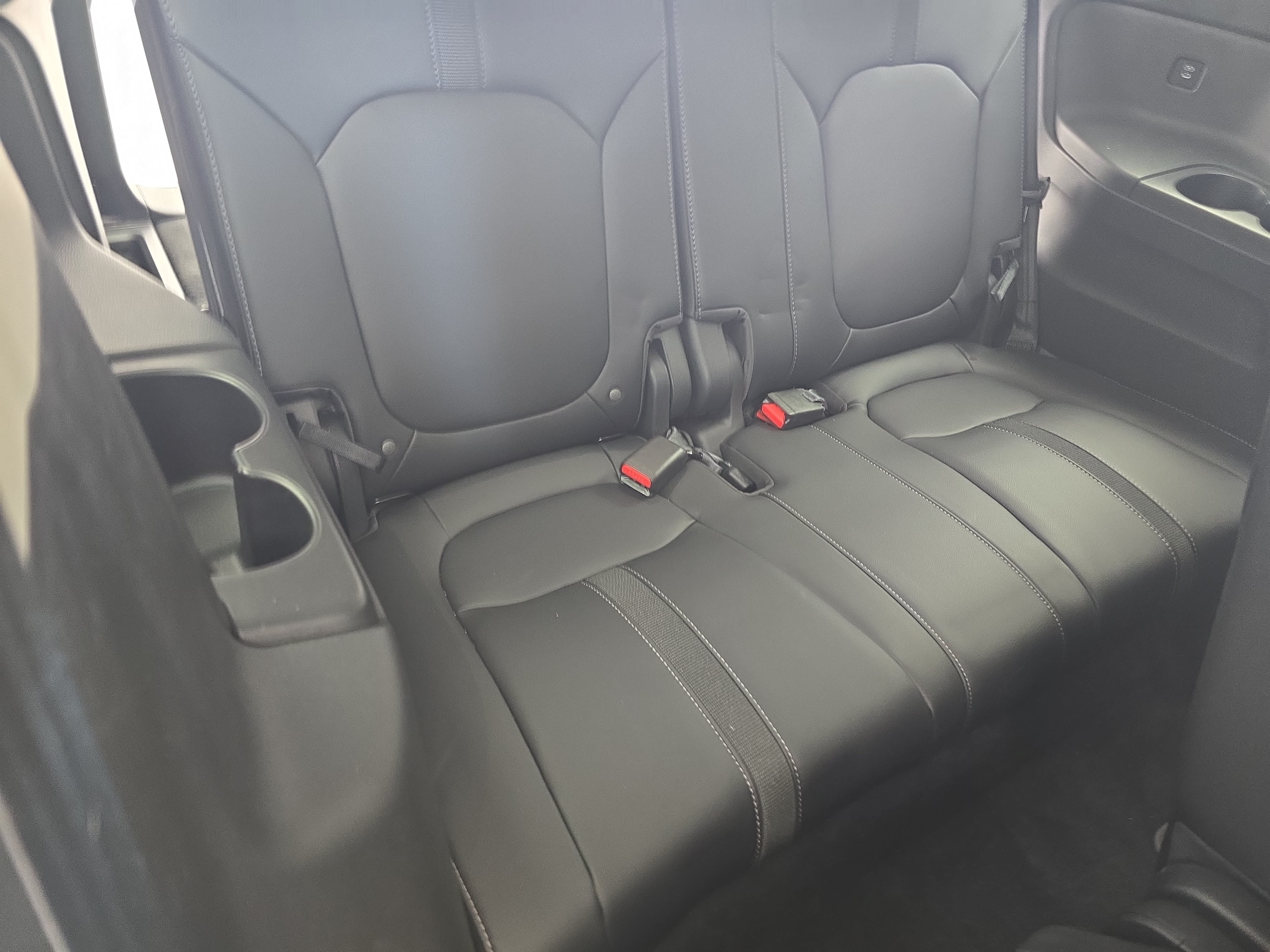 Certified 2024 Honda Pilot Touring image 12