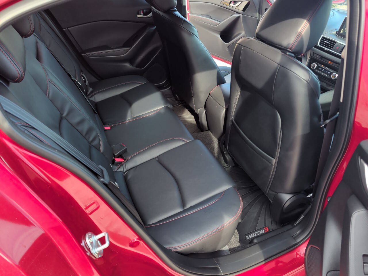 Used 2014 MAZDA MAZDA3 i Grand Touring FWD image 17
