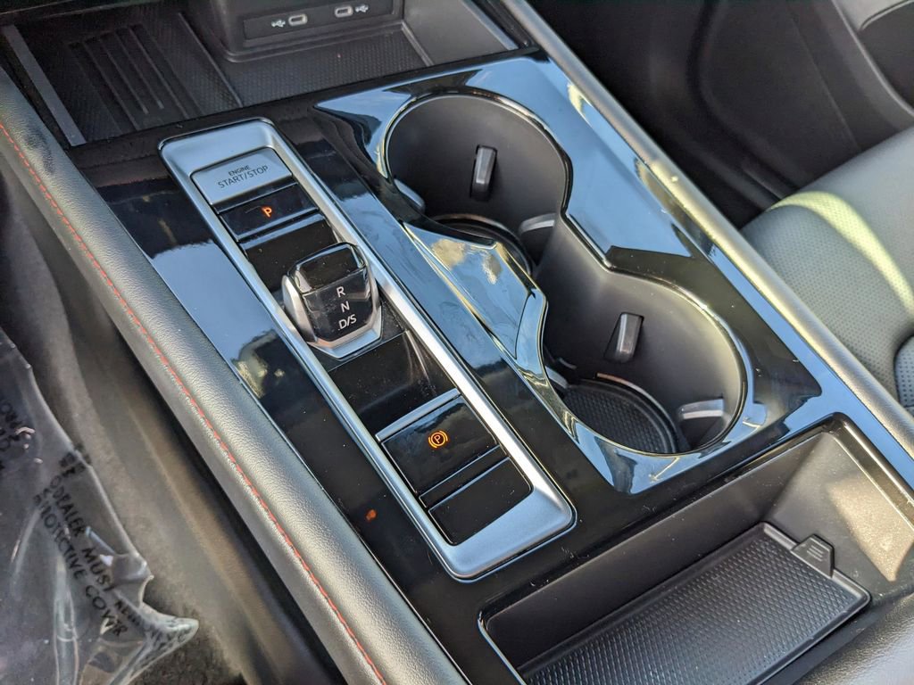 Certified 2025 Volkswagen Atlas Peak Edition SE AWD/4WD image 24