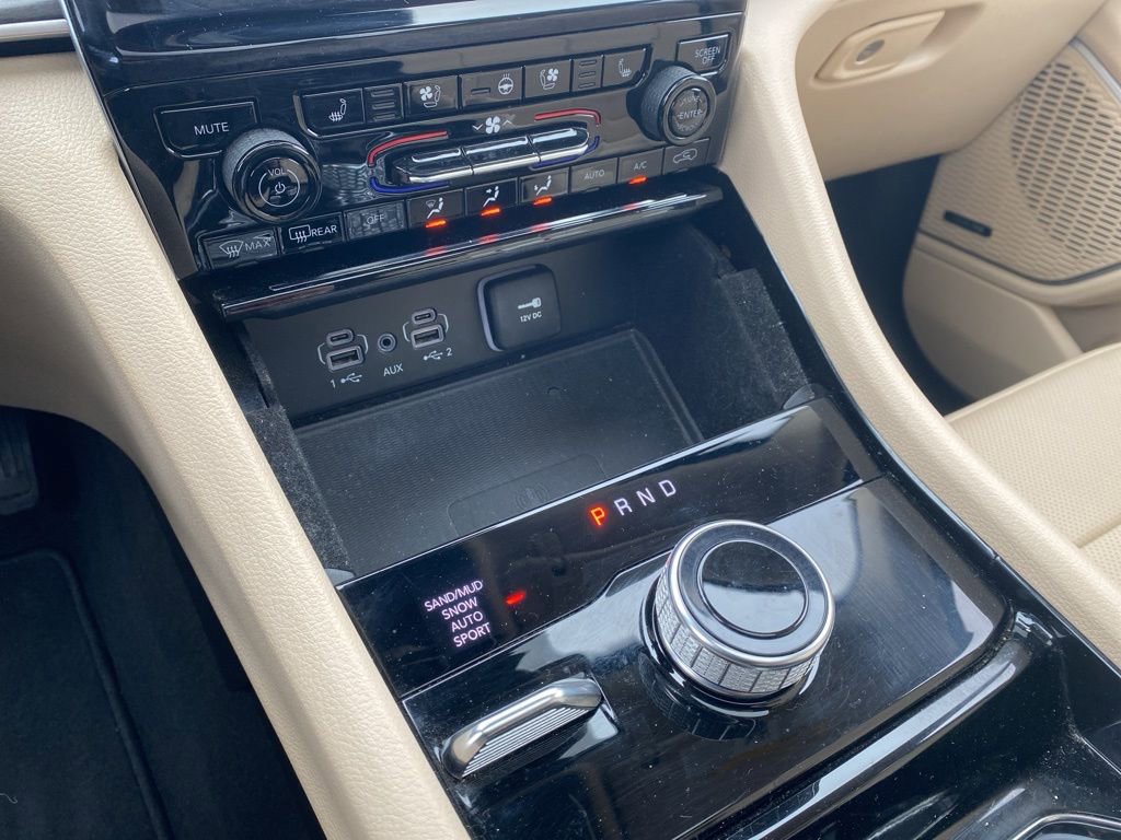 Used 2022 Jeep Grand Cherokee L Limited w/ Luxury Tech Group II image 14