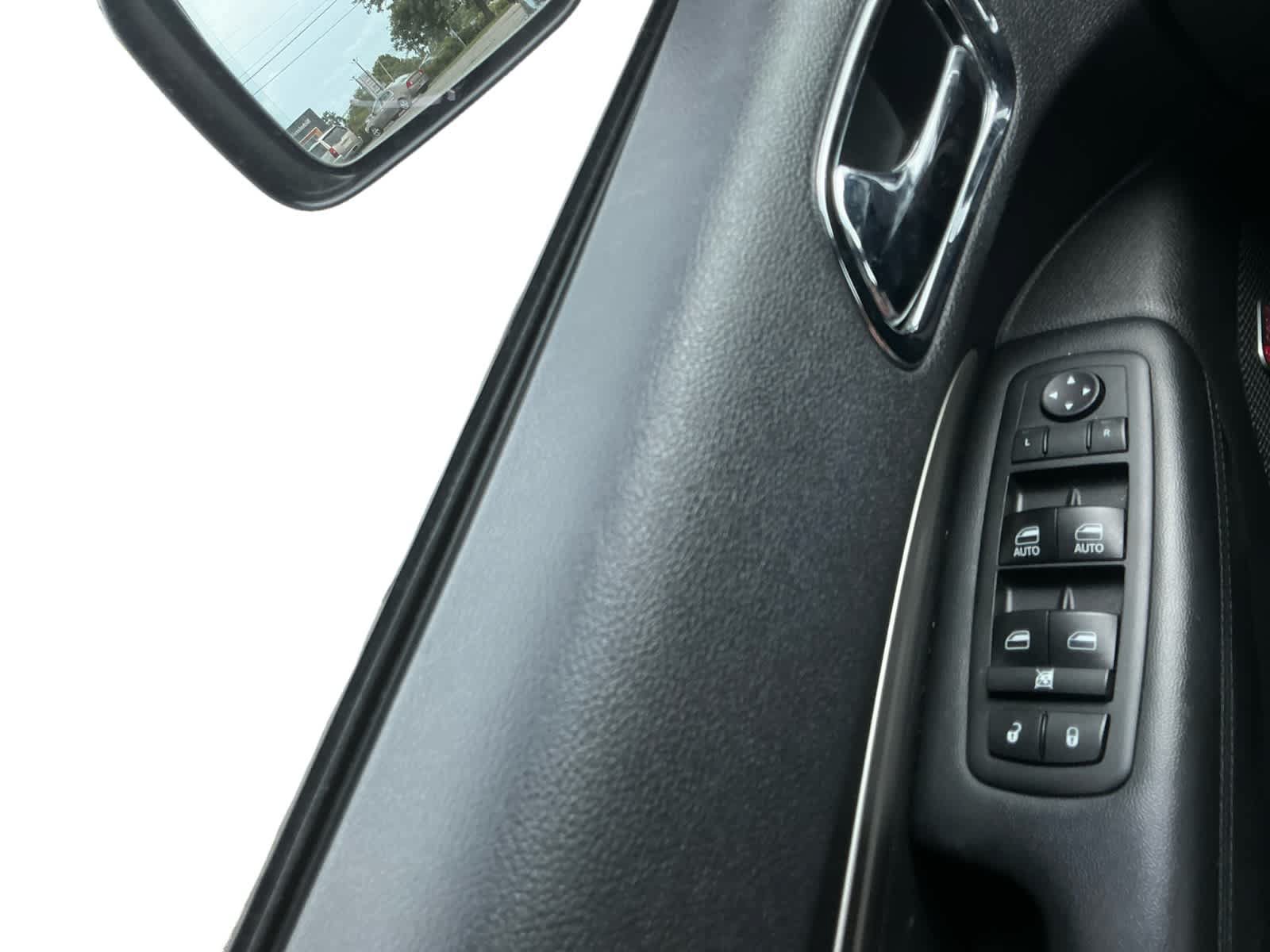 Used 2017 Dodge Durango GT w/ Premium Group AWD/4WD image 17