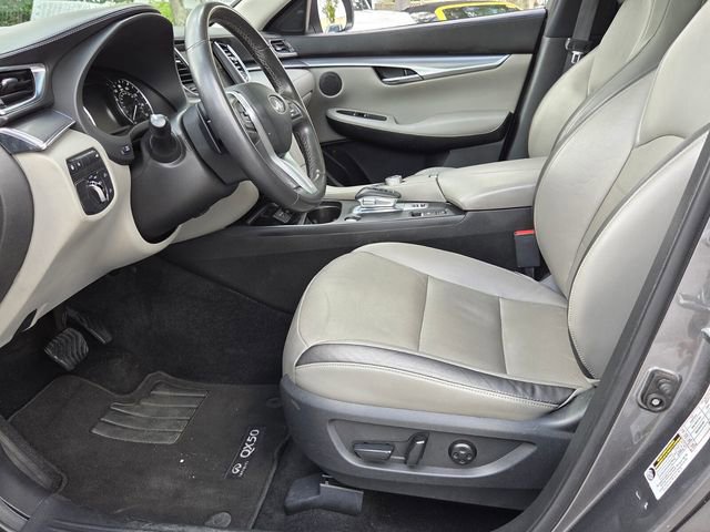Certified 2023 INFINITI QX50 Luxe image 11