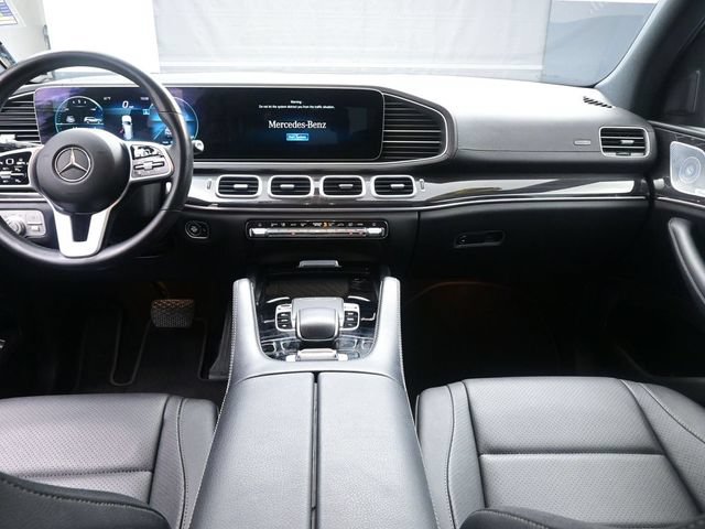 Used 2020 Mercedes-Benz GLS 450 4MATIC image 9