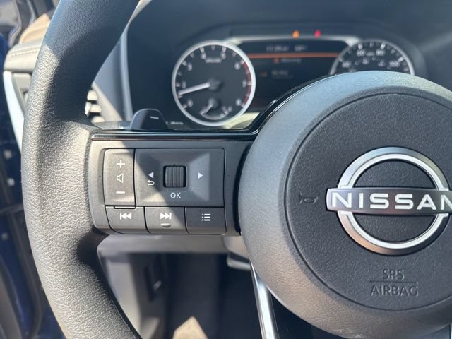 Used 2023 Nissan Rogue SV AWD/4WD image 14
