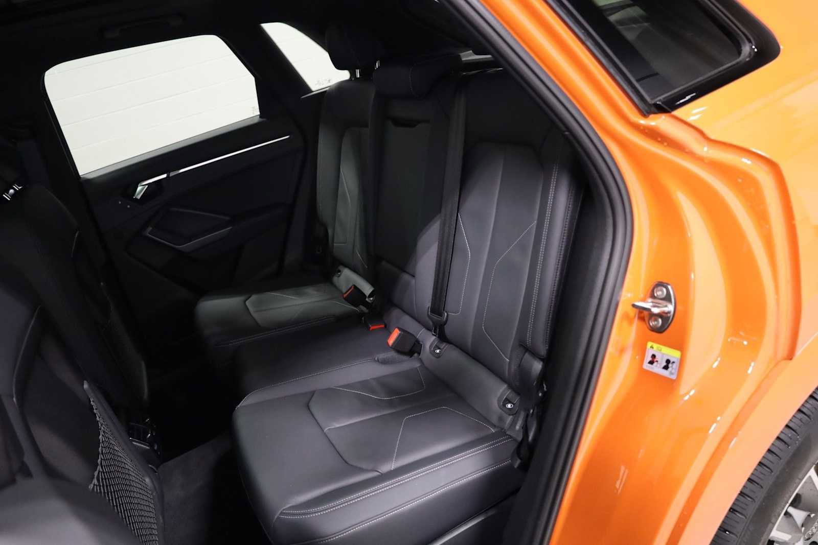 Certified 2025 Audi Q3 2.0T Premium w/ Black Optic Sport Package image 32