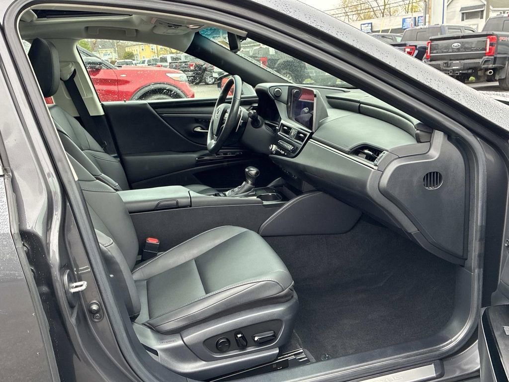 Used 2023 Lexus ES 350 w/ Premium Package FWD image 18