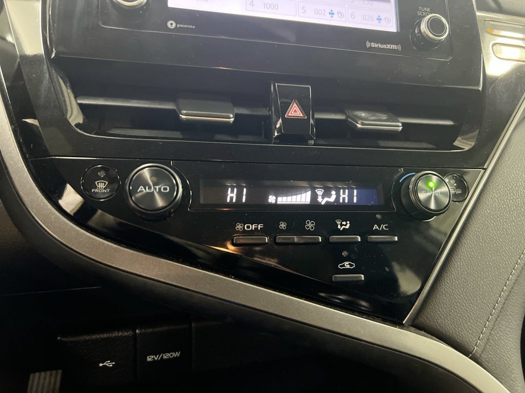 Used 2024 Toyota Camry SE FWD image 16