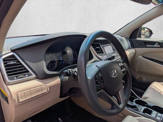 Used 2017 Hyundai Tucson SE w/ SE Popular Package 02 AWD/4WD image 10