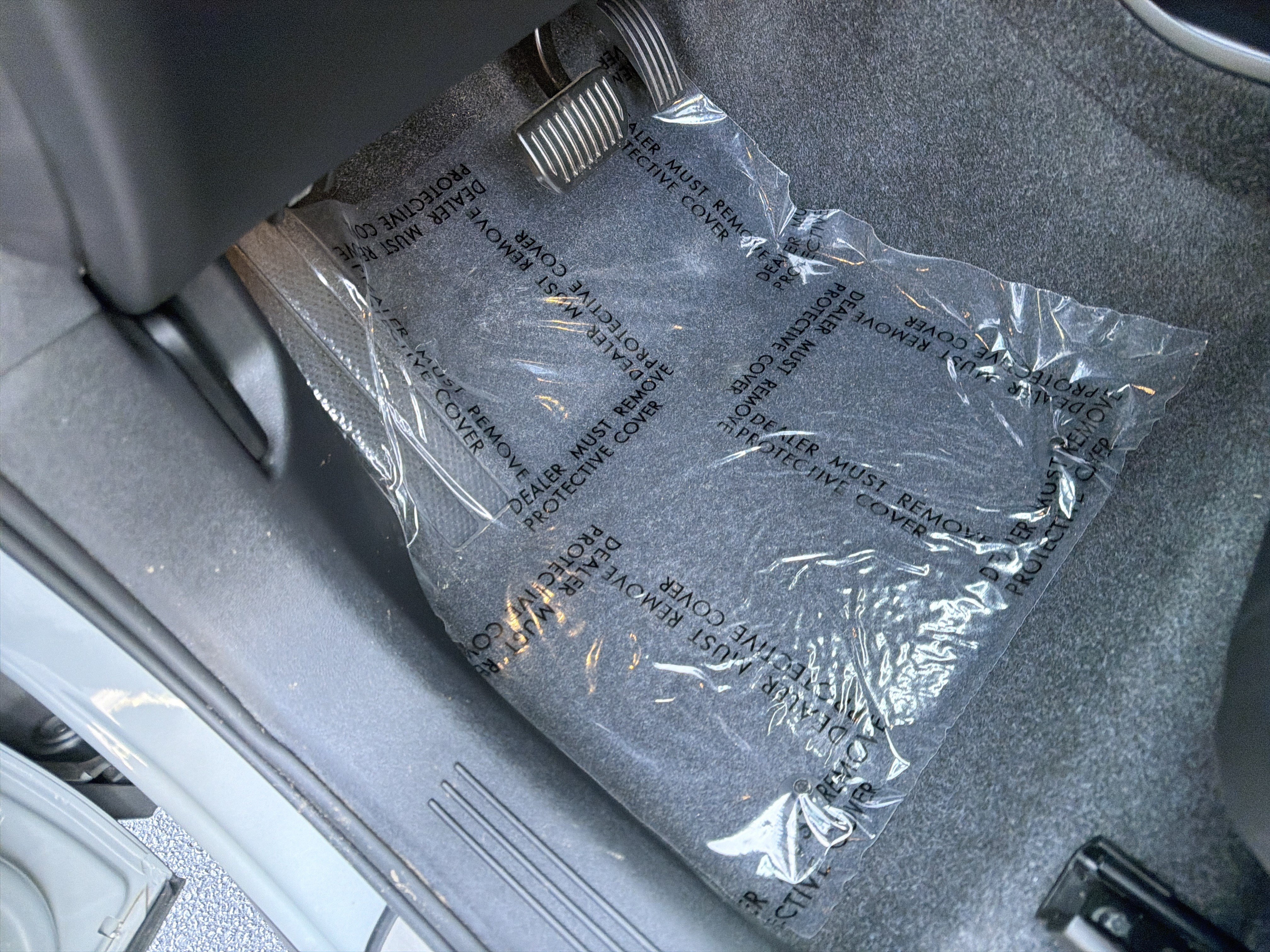 Certified 2026 Volvo XC40 B4 Core FWD image 59