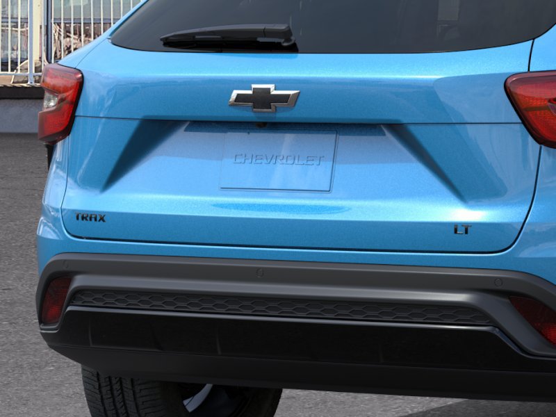 New 2026 Chevrolet Trax LT w/ Driver Confidence Package FWD image 22