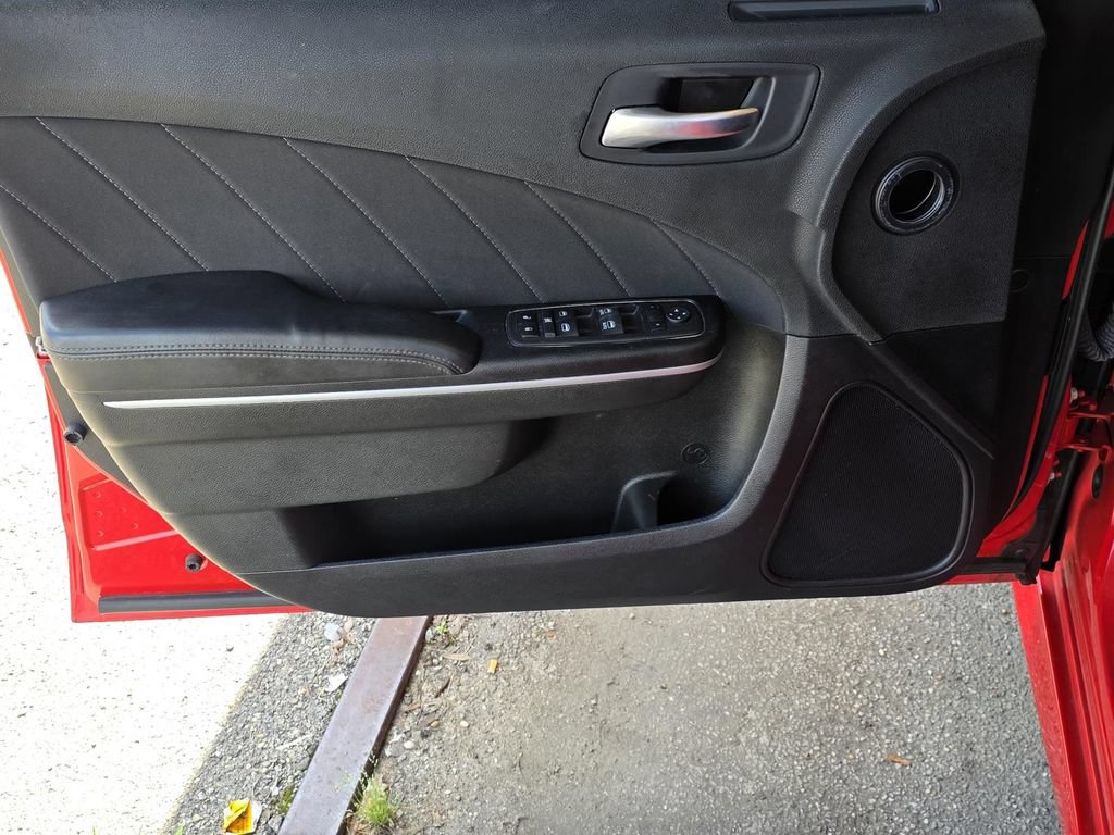 Used 2023 Dodge Charger R/T w/ Cold Weather Package RWD image 39
