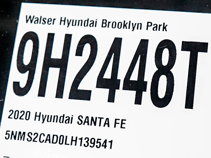Used 2020 Hyundai Santa Fe SE AWD/4WD image 29