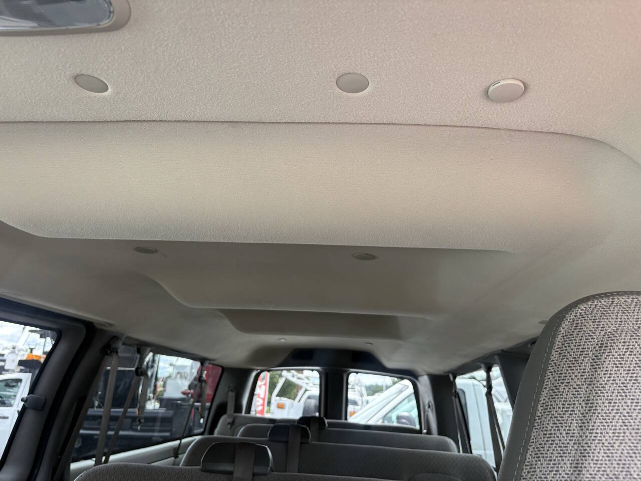 Used 2025 GMC Savana 3500 LT w/ LT Preferred Equipment Group RWD image 22