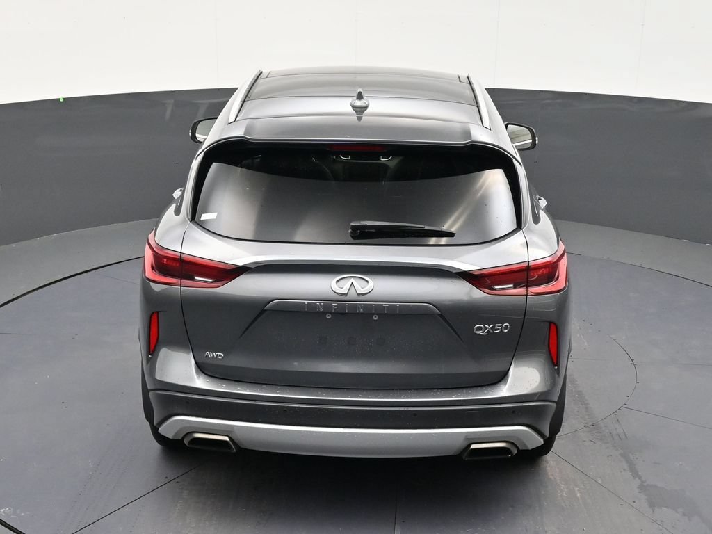 Used 2023 INFINITI QX50 Luxe AWD/4WD image 16