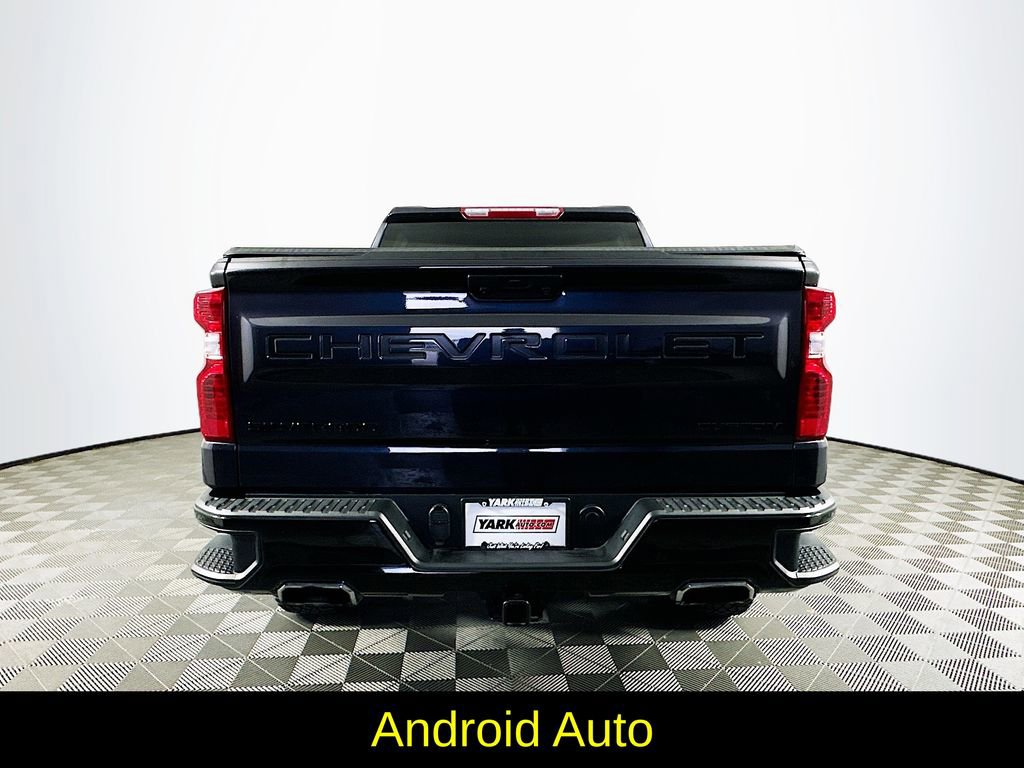 Used 2023 Chevrolet Silverado 1500 Custom Trail Boss w/ LPO, Dark Essentials Package image 9