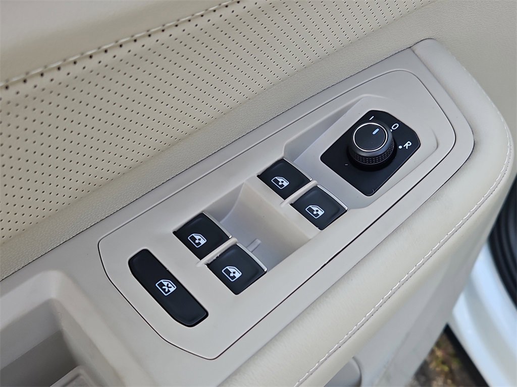 New 2026 Volkswagen Atlas SEL image 21