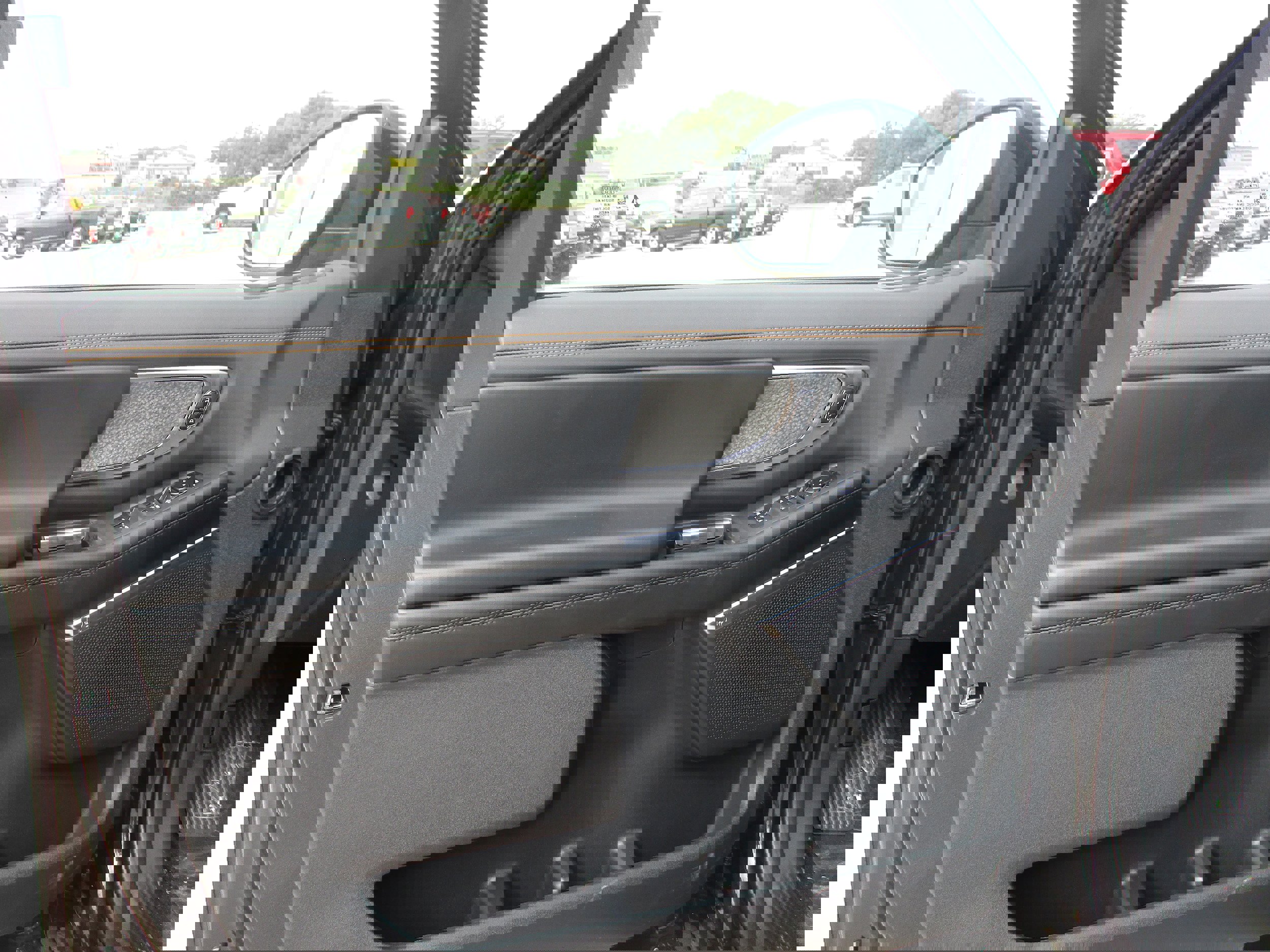 New 2025 Ford Expedition Tremor image 7