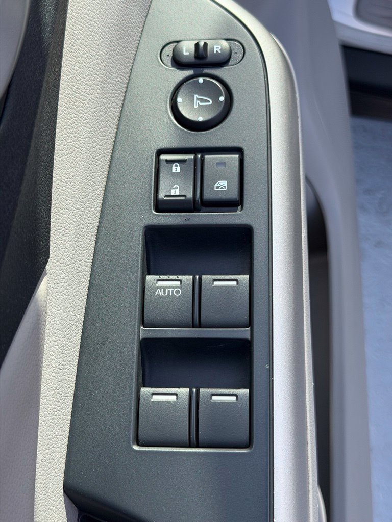 Used 2013 Honda CR-V EX-L image 18
