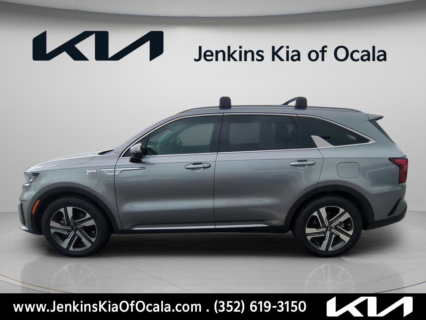 Certified 2024 Kia Sorento EX w/ Panoramic Sunroof Package image 6